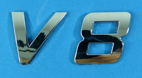 Emblem schriftzug chrom - v8,